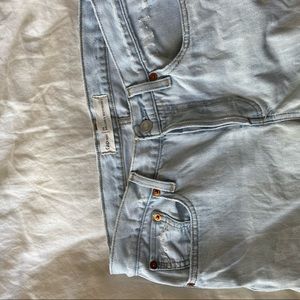 Relaxed Boyfriend Jeans